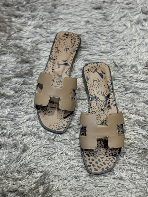 SANDAL ORAN