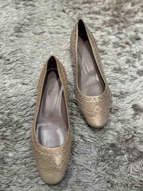 PUMP SHOE