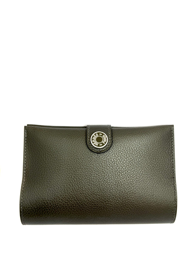 PASSPORT HOLDER VERT BRONZE