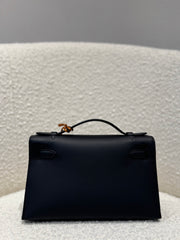 KELLY POCHETTE BLACK