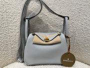 MINI LINDY BLUE PALE V1