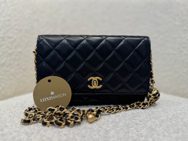 WALLET ON CHAIN PEARL CRUSH