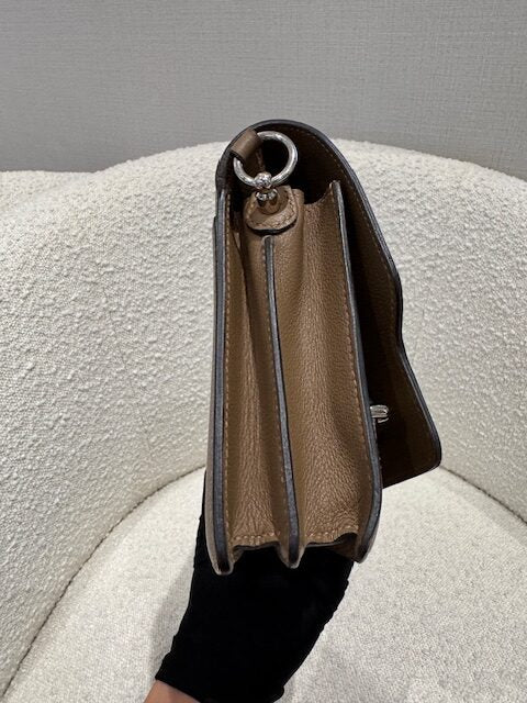 MINI ROULIS BEIGE DE WEIMER/ BLUE SAPPHIRE