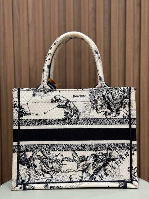 Dior Tote Book Small Black