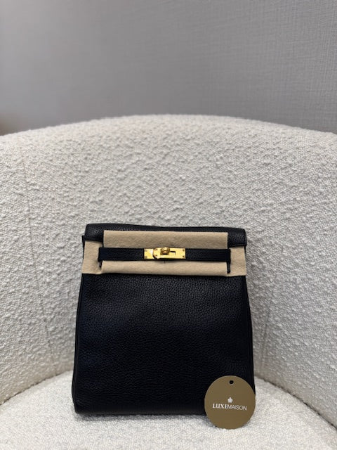KELLY ADO BLACK