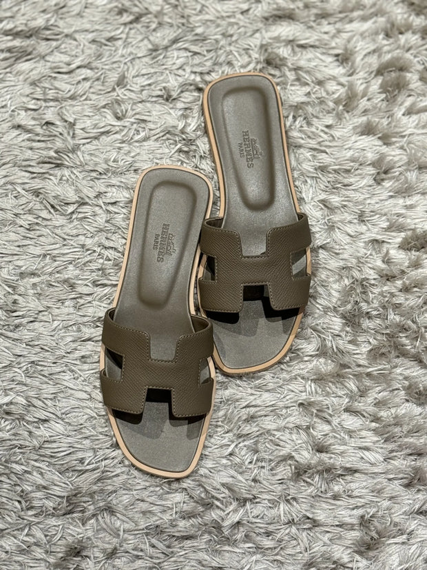 SANDAL ORAN
