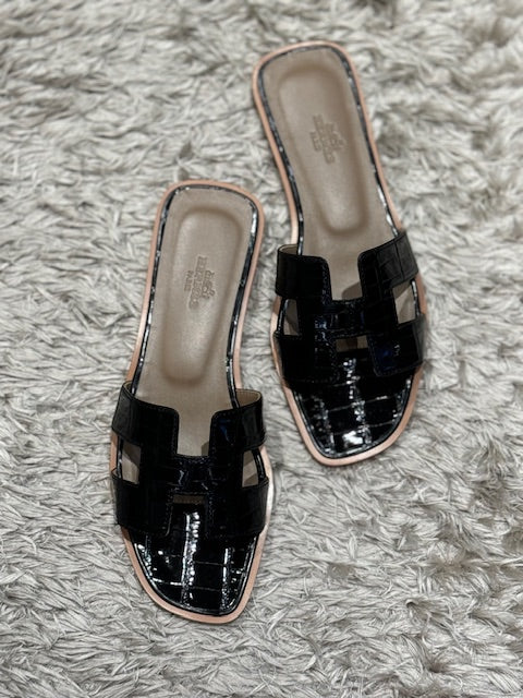 SANDAL ORAN ALLIGATOR