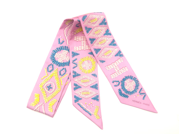 TWILLY KELLY EN PERLES