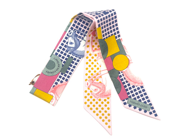 TWILLY CAVALIER EN FORMES