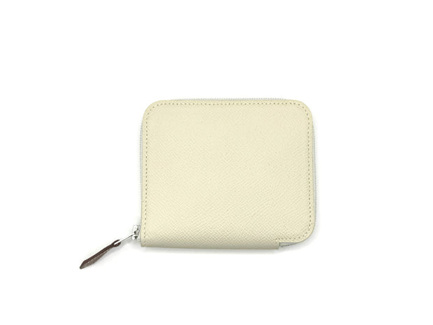 SILK IN COMPACT
