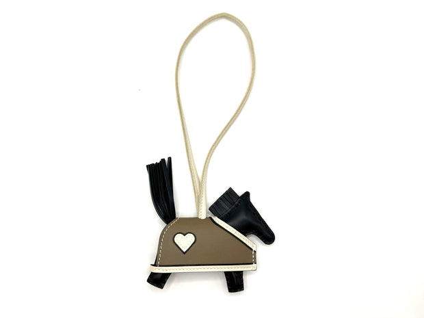 CHARM PM ROBEO COEUR