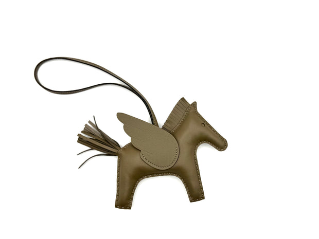 CHARM PEGASUS MM