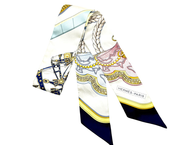 TWILLY GRAND APPARAT