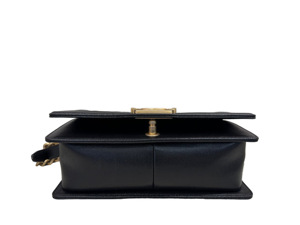 CHANEL BOY MEDIUM BLACK