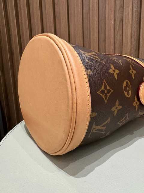 LV DUFFLE MONOGRAM CANVAS