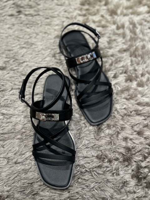 SANDAL JUNE