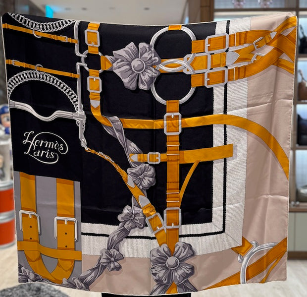 90CM SCARF GRAND MANEGE