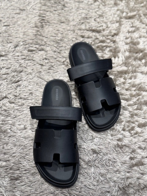 SANDAL CHYPRE