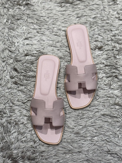 SANDAL ORAN