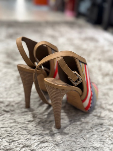 HERMES HEEL