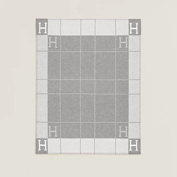 THROW AVALON GRIS CLAIR