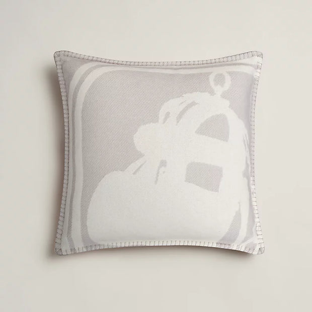 BRIDE DE GALA CUSHION